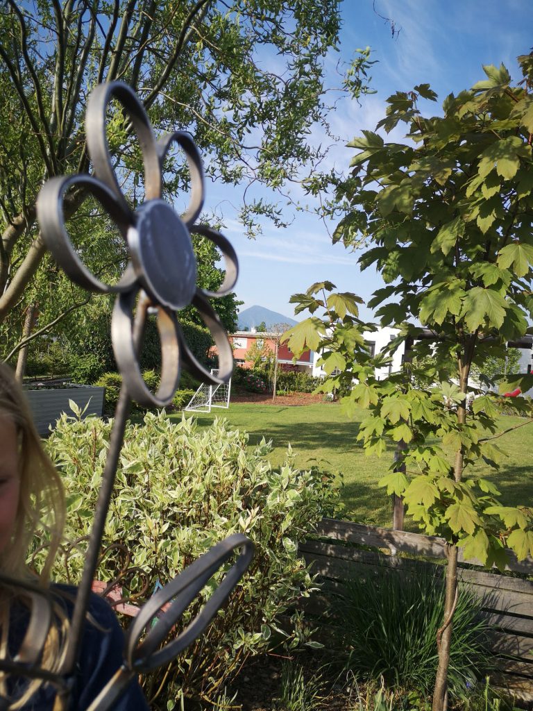 Gartenstecker Blume Feinrost